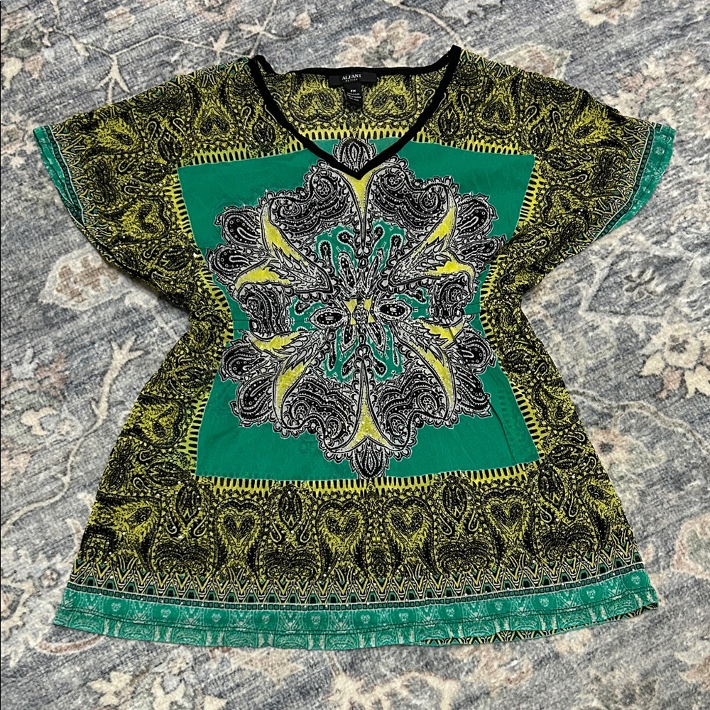 Alfani Green and Yellow Patterned Short Sleeve Top